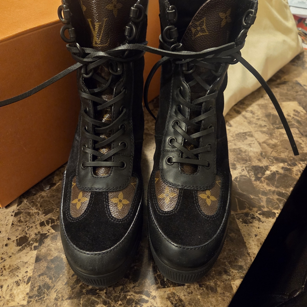 Louis Vuitton Combat Boots - Picture 3 of 7